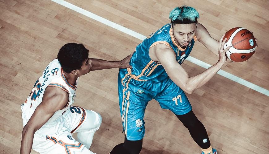 Rizal Falconi Akhiri Masa Bakti