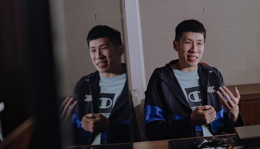 Laurentius Oei: Saya Tidak Dipensiunkan SM, Tapi Memang Saya Ingin Kerja Kantoran.