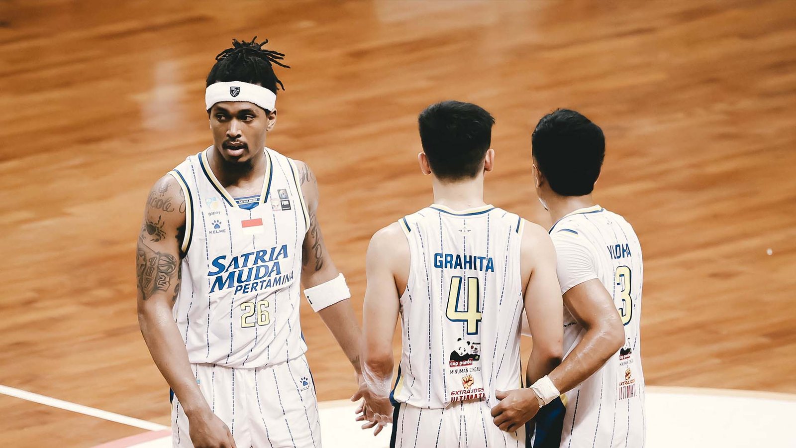 DEBUT DUA PEMAIN BARU WARNAI KEMENANGAN SATRIA MUDA PERTAMINA BANDUNG