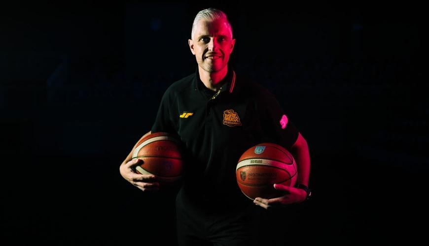 Satria Muda Berpisah Dengan Manuel Pena Garces 